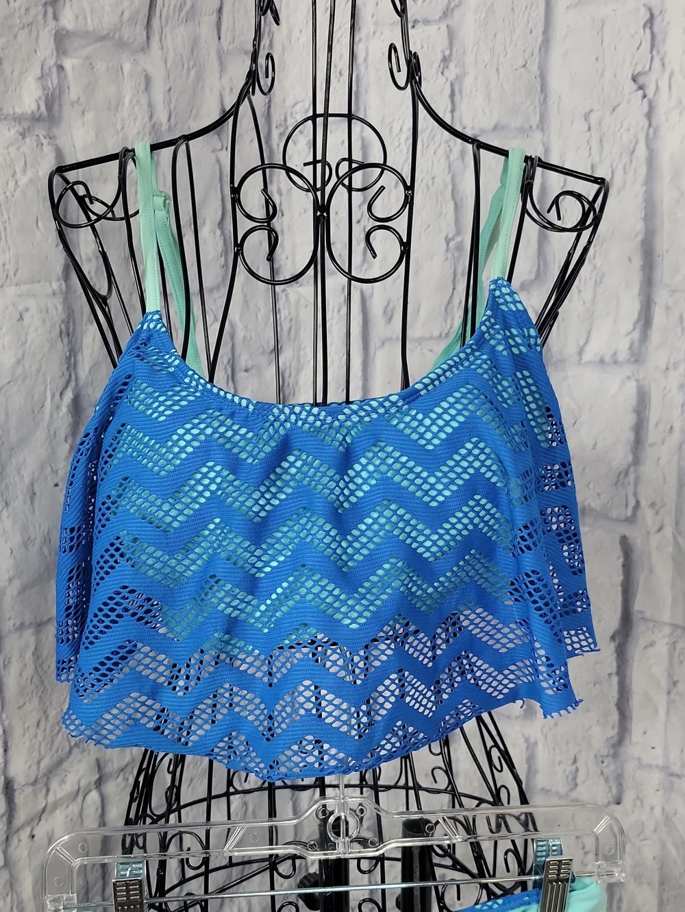 Hula Honey Blue Chevron Lace Mesh Flyaway Tankini Swimsuit Set Large